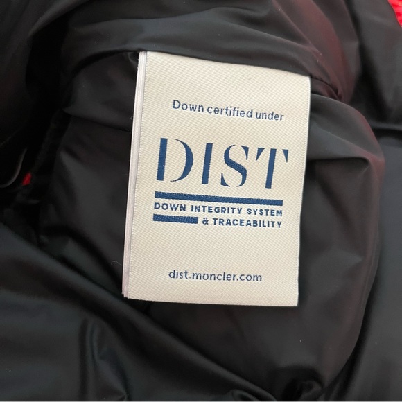 RARE Authentic Moncler Grenoble Fenis red apres ski parka jacket 0 - Picture 12 of 13